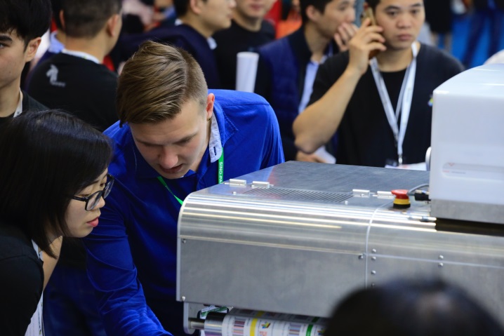The future development and outlook of label printing industry